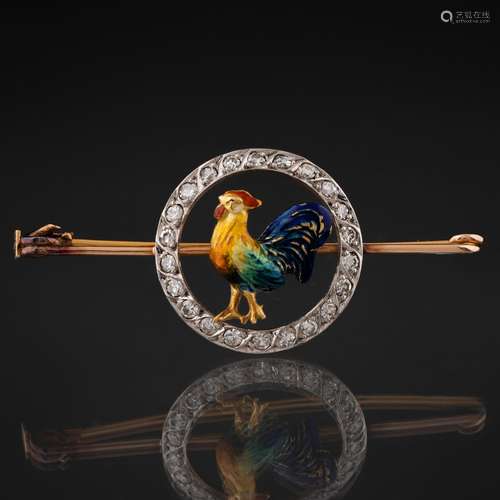 Elegante broche en oro amarillo de 18kt con gallo en el cent...