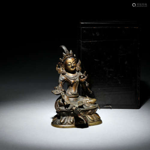 明 铜鎏金半跏菩萨像