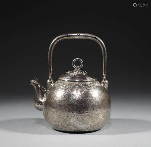 Pure silver lifting beam pot, Japan