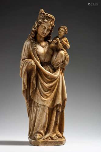 Vierge à l'Enfant en albâtre sculpté en ronde-bosseDans ...