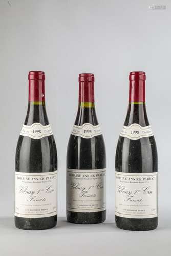 VOLNAY 1ER CRU. 3 bouteilles.