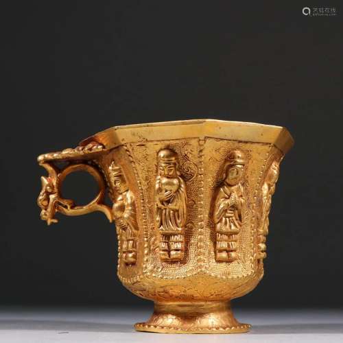 A Gilt-Bronze Dragon-Handled Ritual Wine Cup