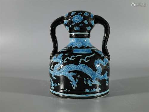 A Fahua Phoenix and Dragon Pattern Double-gourd Pot