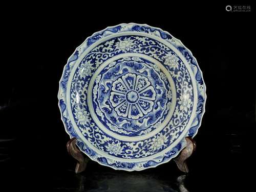 A Blue and White Dish