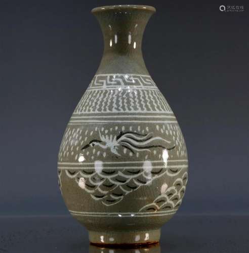 A Rare Korean Celadon-Glazed 'Crane' Bottle Vase