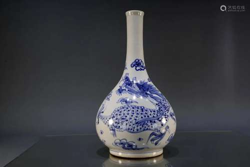 A Korean Blue-and-white â€˜Dragon' Gall-shaped Vase