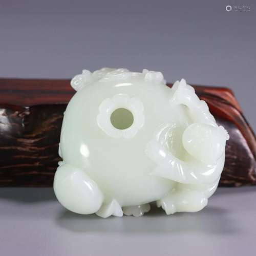 A Hetian Jade 'Boy' Brushwasher