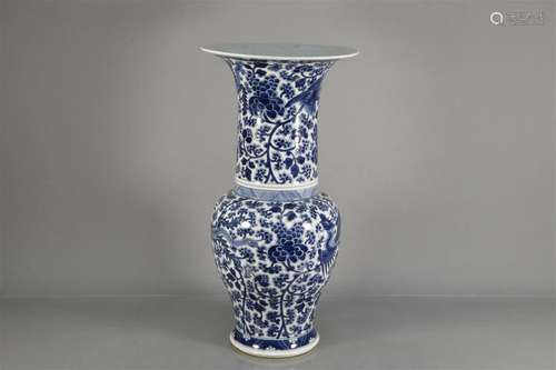 A Blue And White 'Phoenix& Flower' Vase