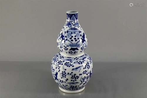 A Blue And White 'Flower& Bird' Gourd-Shaped V...