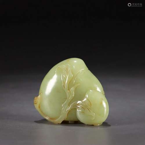 A Hetian Yellow Jade 'Longevity' Peach