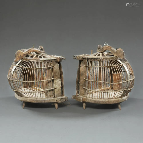 SUITE DE DEUX CAGES