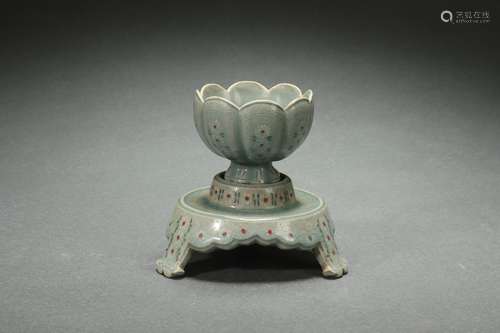 Korean Porcelain Sancer