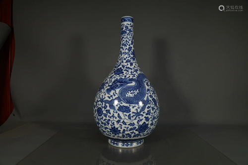 A Blue And White 'Dragon' Long-Necked Vase