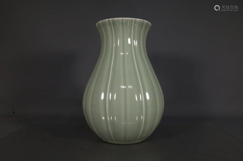 A Fabulous Bean-Green Glazed Melon Rib Vase