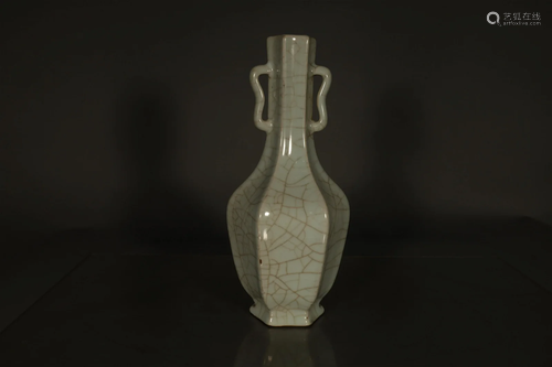 A Wonderful Qing-Imitation Ru-Glazed Polygonal Vase