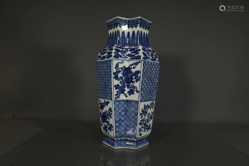 A Blue And White Double-Vase