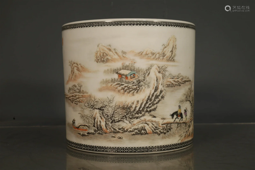 A Delicate Famille-Rose Snow Scene Character Poem Brush Pot