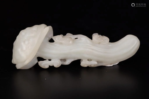 White Jade Carved Lingzhi Fungus Handle, Qing Dynasty