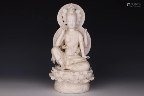 A Statue of Avalokiteshvara Sitting on a Lotus, 20th Century