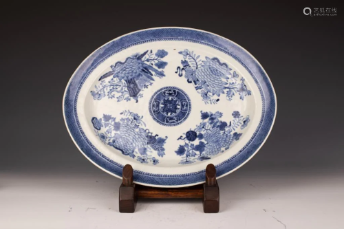 Export Blue and White Floral Oval Dish, Mid Qing Dynasty