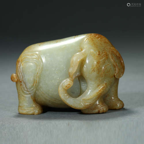 Qing Dynasty,Hetian Jade Elephant Ear Bottle