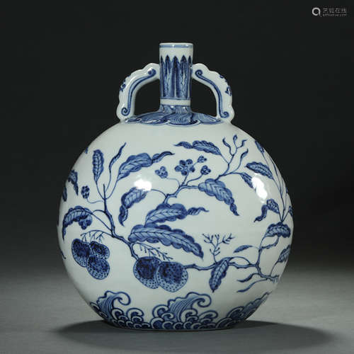 Ming Dynasty,Blue and White Flat Pot