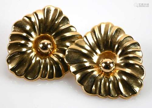 Vintage 14K Gold Jewelry Flower Earrings