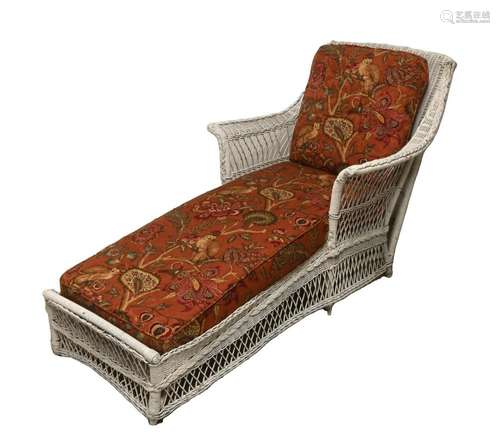 Antique American Wicker Chaise Lounge