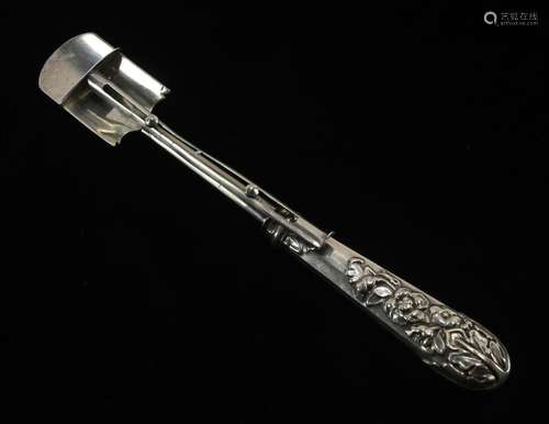 George III Sterling Silver Stilton Cheese Scoop Pusher