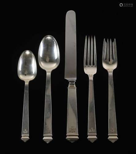 Tiffany & Co Sterling Silver Hampton Flatware 102 Piece ...