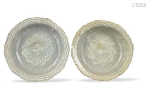 Pair of Korean Slip Inlaid Celadon Dish,14-15th C.