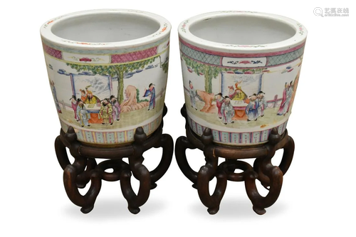 Pair Chinese Famille Rose Planter&Stand,19/20th C.