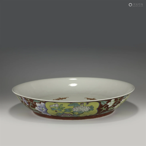 QING QIANLONG FAMILLE ROSE PLATE