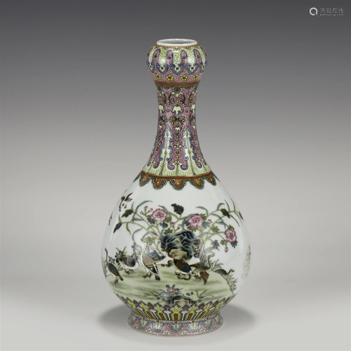 QING QIANLONG FAMILLE ROSE GARLIC BOTTLE