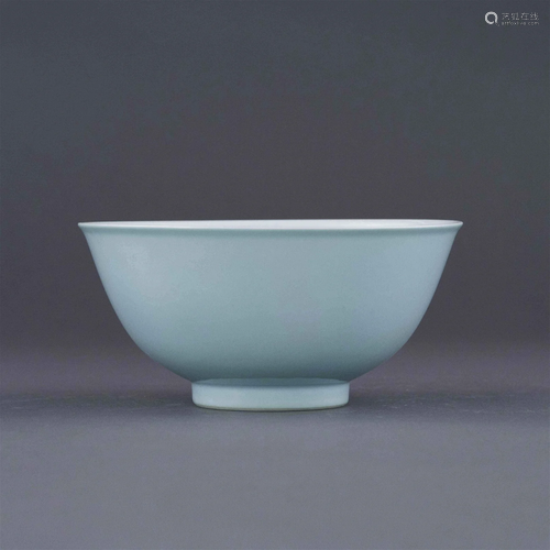 QIANLONG PEACOCK BLUE MONOCHROME BOWL