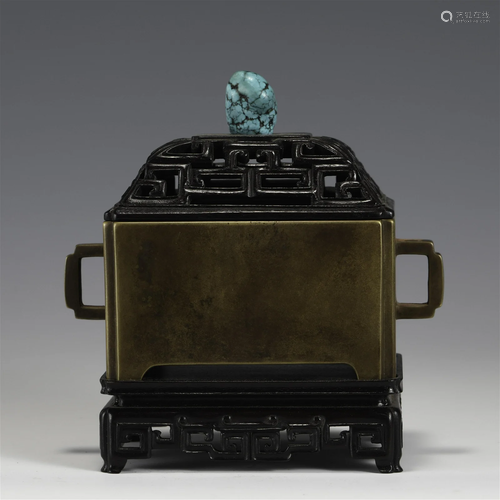 MING CHONGZHEN BRONZE FANGDING LIDDED CENSER ON STAND