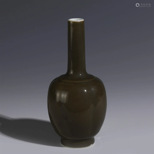 QING GUANGXU ZIJIN GLAZED GUANYIN BOTTLE