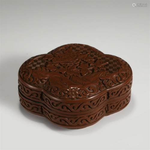 QING RED CINNABAR CARVED LIDDED BOX