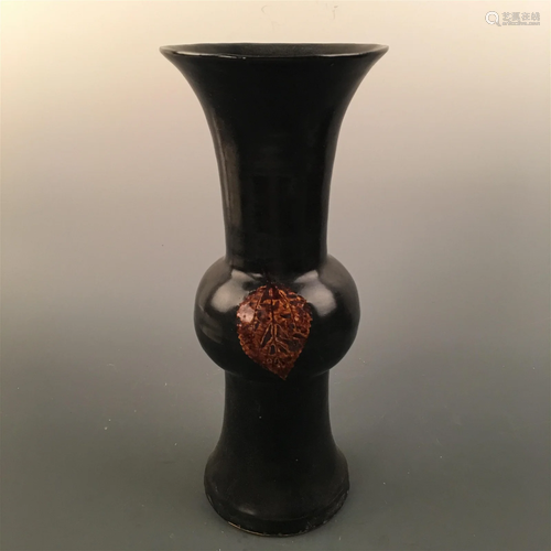 Chinese Jizhou Kiln Vase