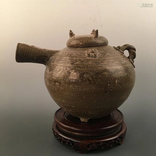 Chinese Yue Ware Tripod Pitcher