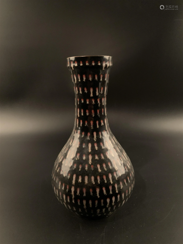 Chinese Jizhou Yao Porcelain Vase