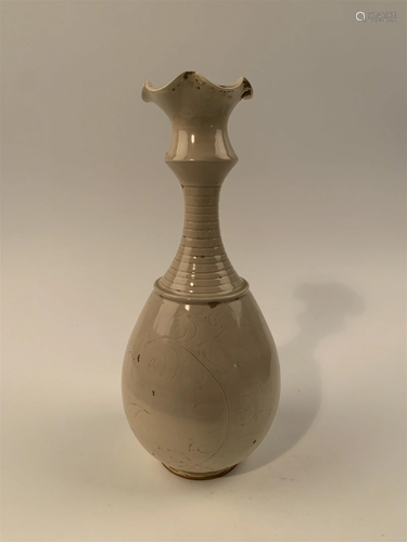 Chinese Ding Kiln Porcelain Vase