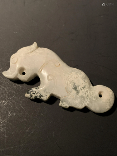 Chinese Western Zhou Jade Tiger Pendant