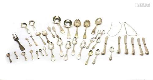 A set of five George III Irish silver Fiddle pattern teaspoo...