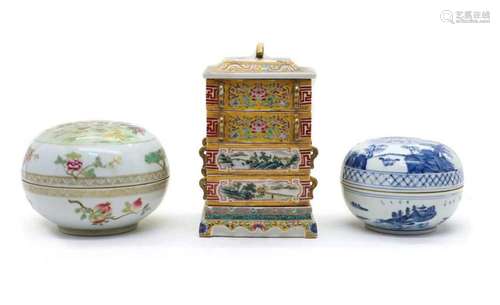 A collection of Chinese porcelain boxes,