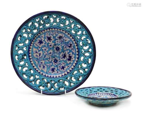 An Iznik pottery charger,