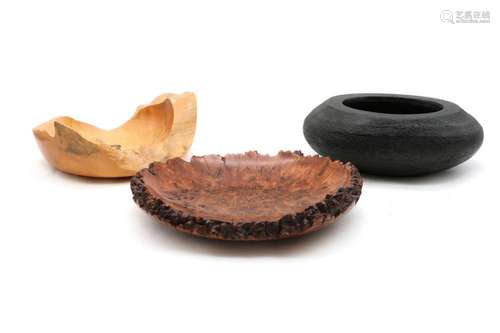 An exotic burr wood dish,