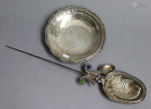 A Peruvian sterling circular shallow dish with scroll border...