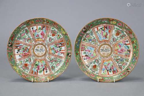 A PAIR OF 19th century CHINESE EXPORT PORCELAIN “CANTON FAMI...