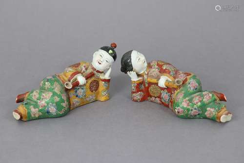 A pair of early 20th century Chinese porcelain models of rec...